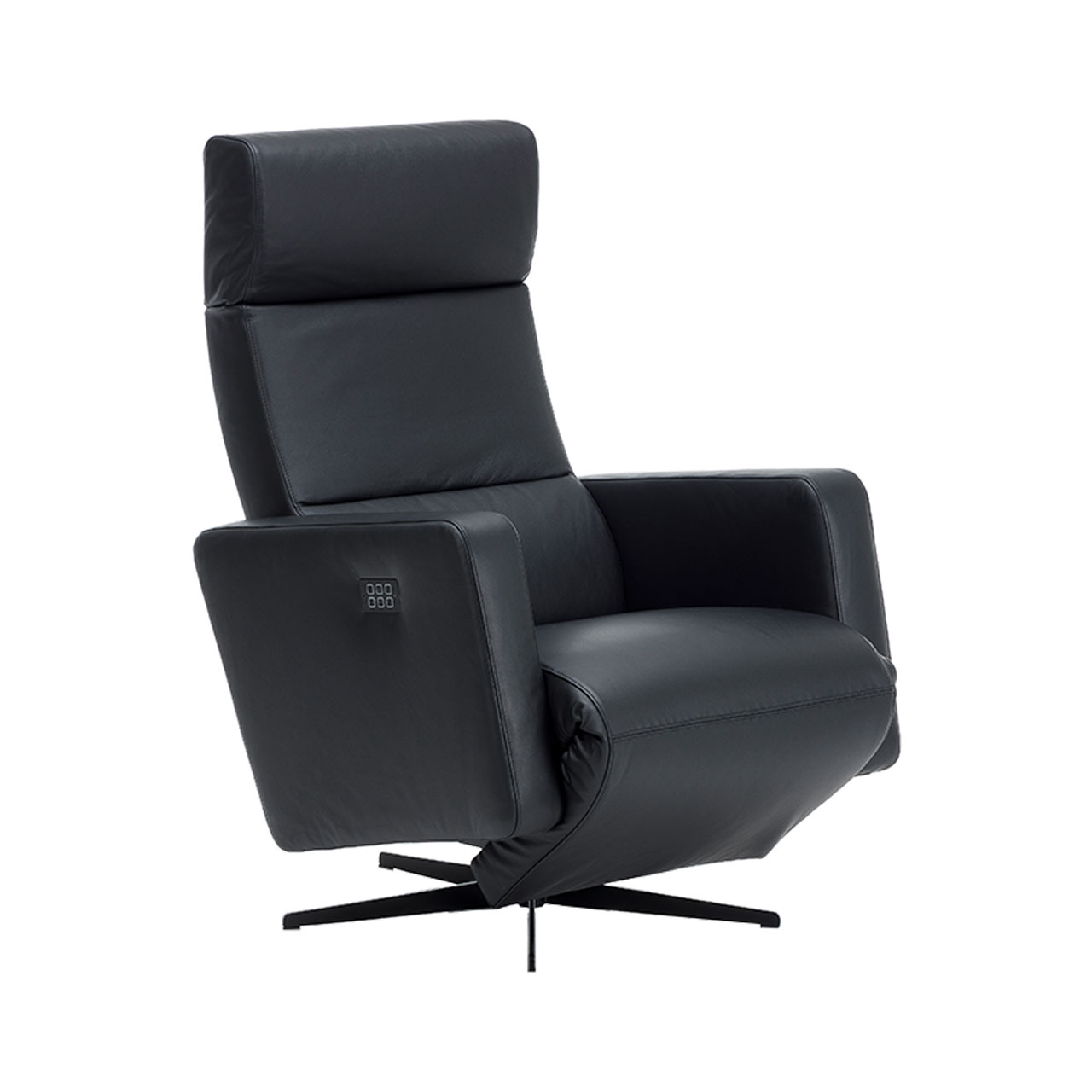 Relaxsessel in schwarzem Leder mit Drehbasis.