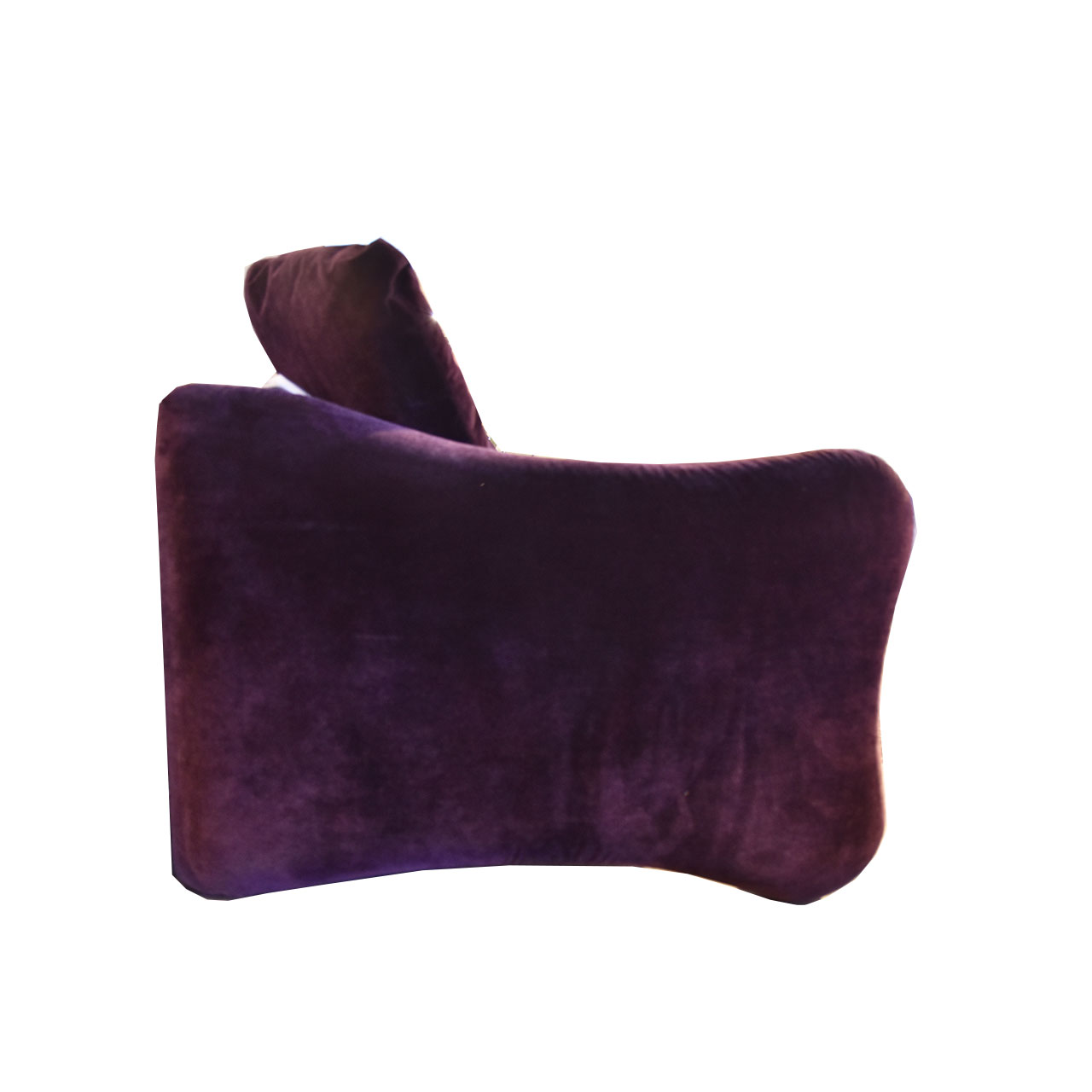 Seitenansicht auf die geschwungen geformte Armlehne eines Openend.