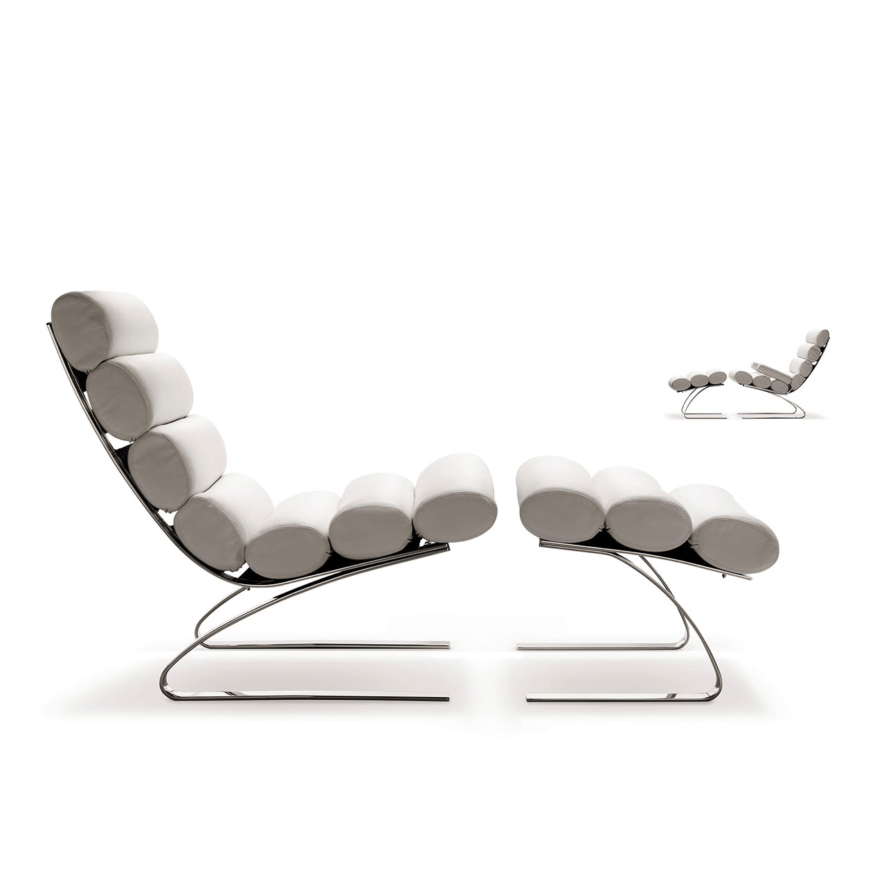 Groß im Bild Sessel ohne Armlehnen mit Hocker, oben rechts Sessel mit Armlehnen und Hocker