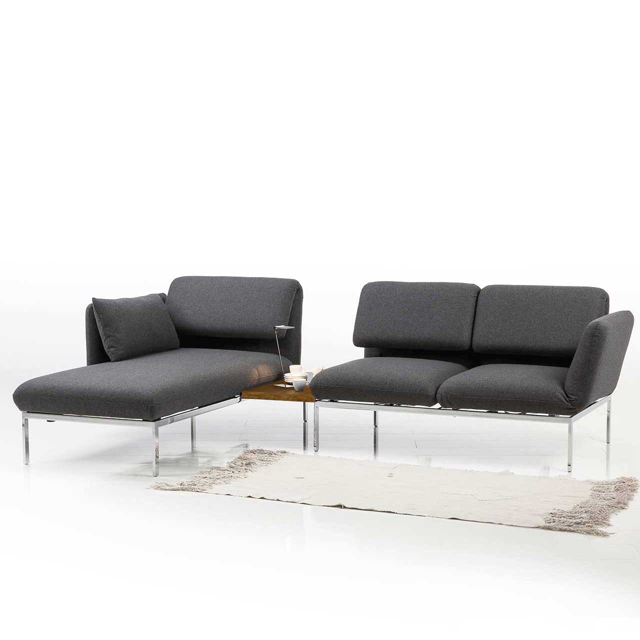 Longchair und Anstellsofa der Serie brühl roro medium spring mit Einhängetisch 73991 in Eiche dunkel