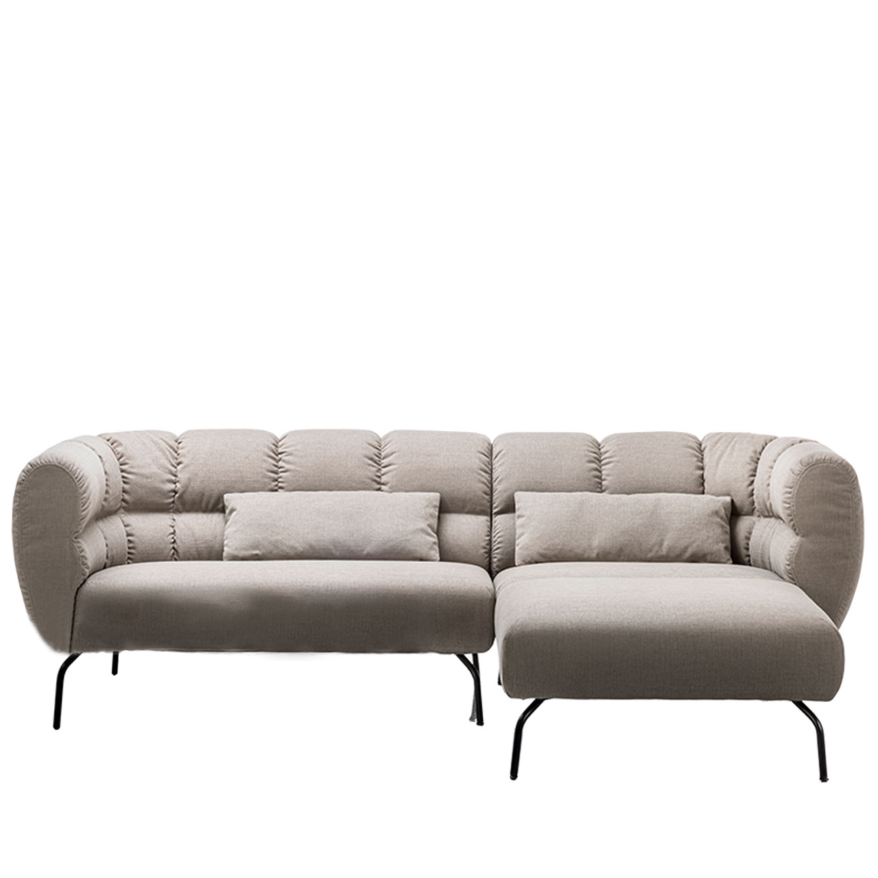 Eckgarnitur von brühl magnolia mit Longchair rechts in grauem Leder mit schwarzen Füßen.
