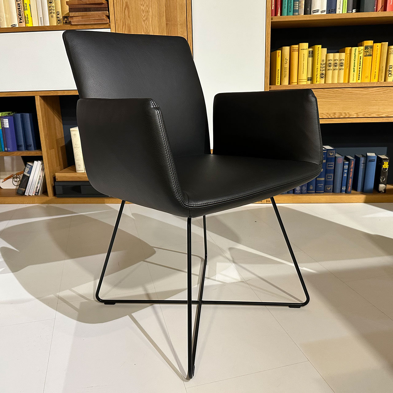 COR Jalis - Stuhlset 6 Armlehnstühle Leder schwarz