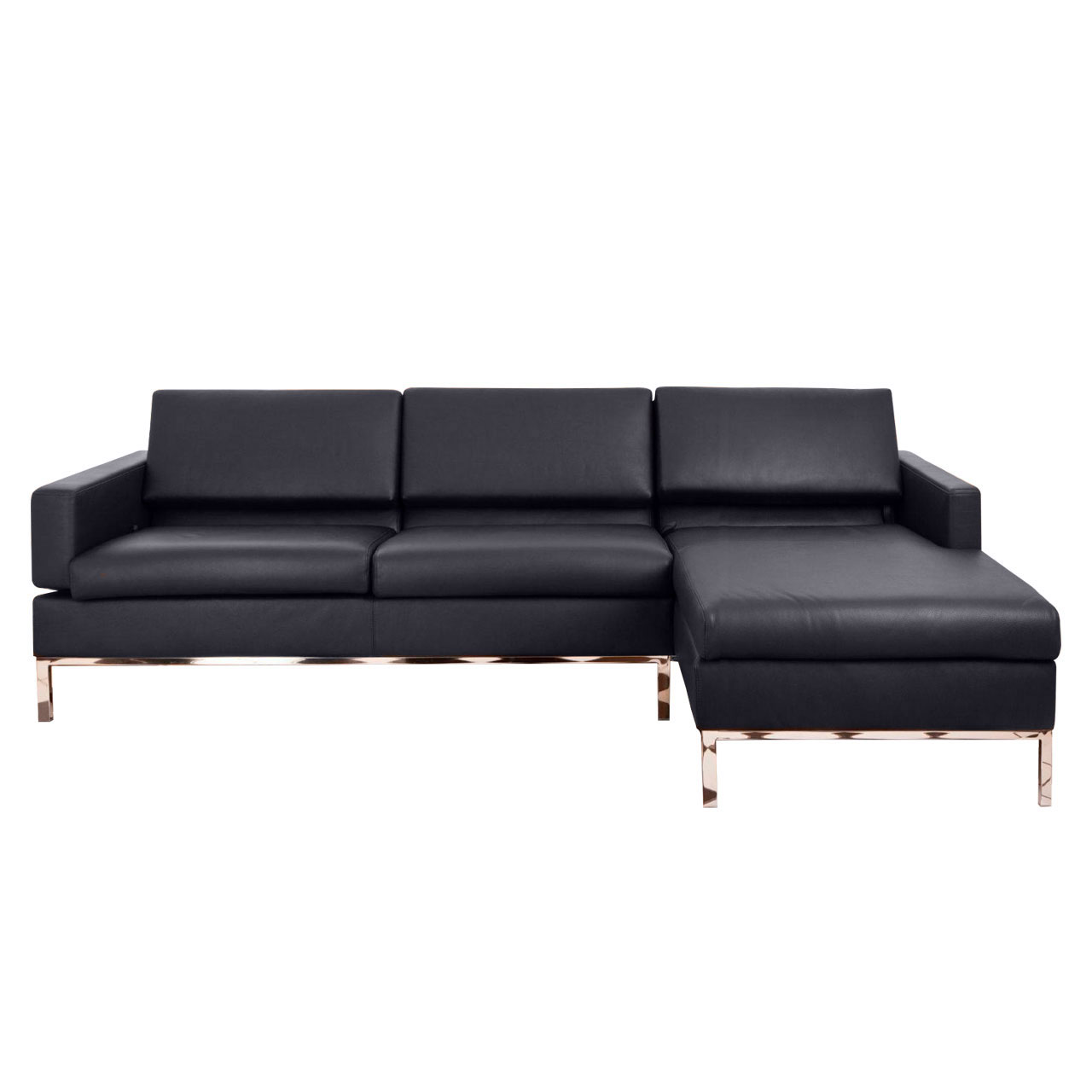 Schwarze Ledergarnitur mit Longchair links und Anstellsofa rechts.