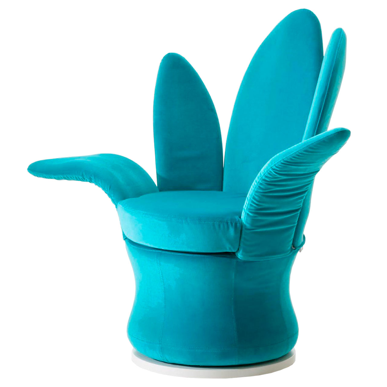 Ein Sessel in türkisenem Stoff mit Drehteller als Basis. Der Sessel hat einen runden Sitz. Die Arm- und Rückenlehnen bestehen aus fünf blattartige Elementen, so dass sie an Blütenblätter erinnern.