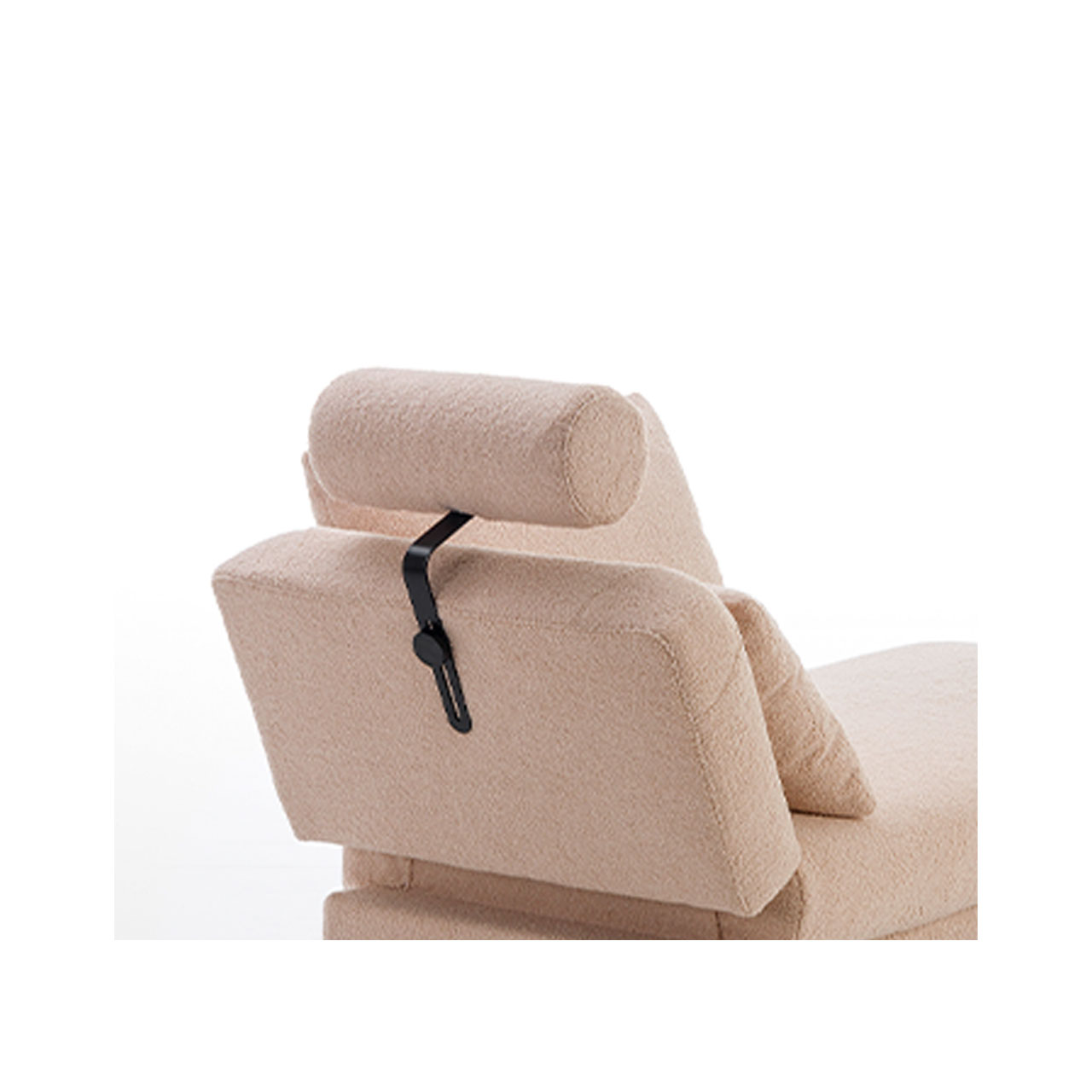 Kopfstütze mit zylindrischem Kissen in hellbraunem Stoff. Der L-förmige Arm der Halterung ist schwarz pulverbeschichtet und ist höhenverstellbar.. 