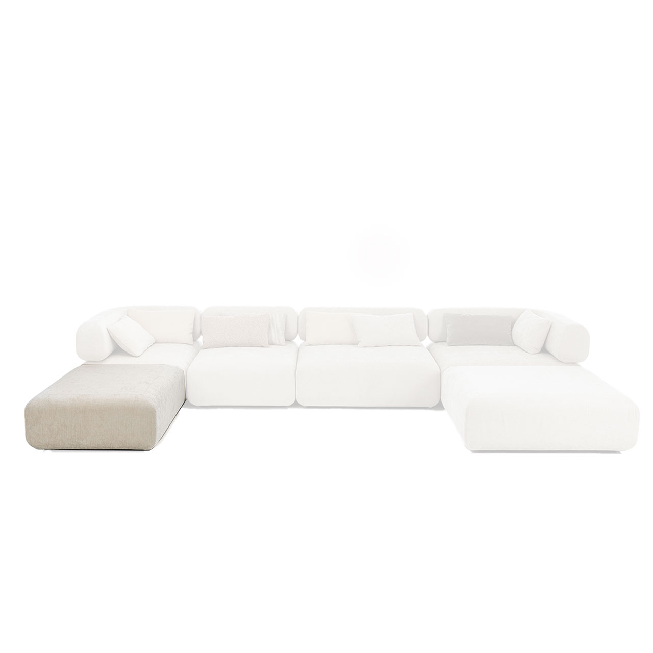 U-förmige beige Sitzgarnitur der Serie all together. Der Hocker vorne links wurde farblich hervorgehoben.