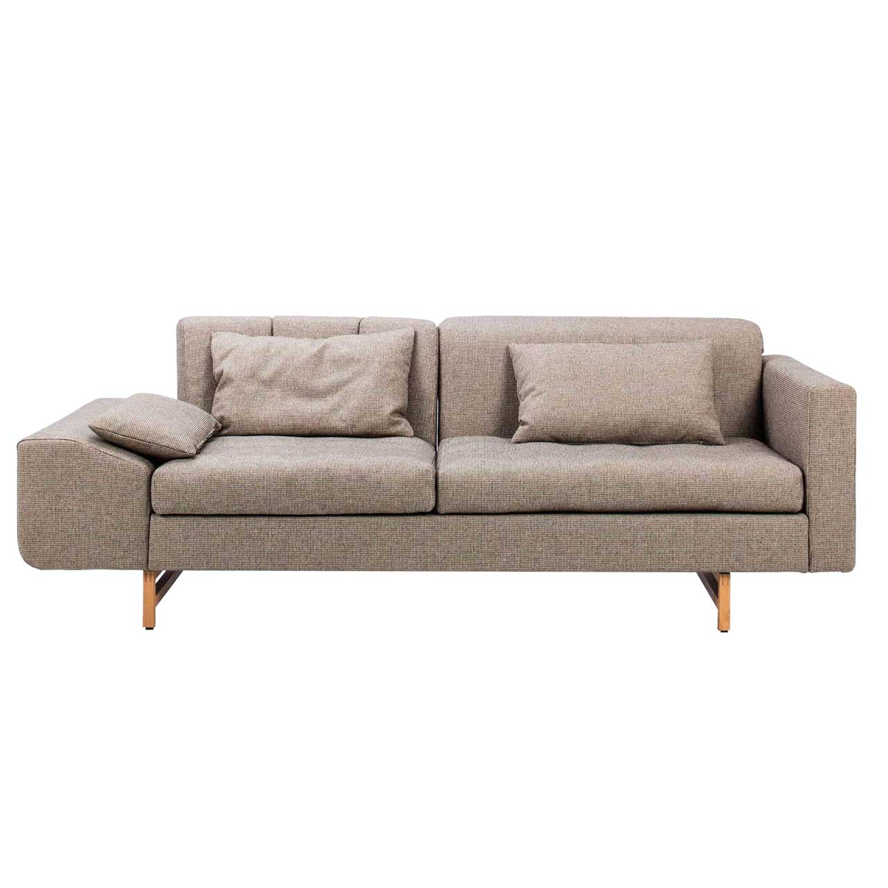 brühl embrace asymmetrisches Sofa.