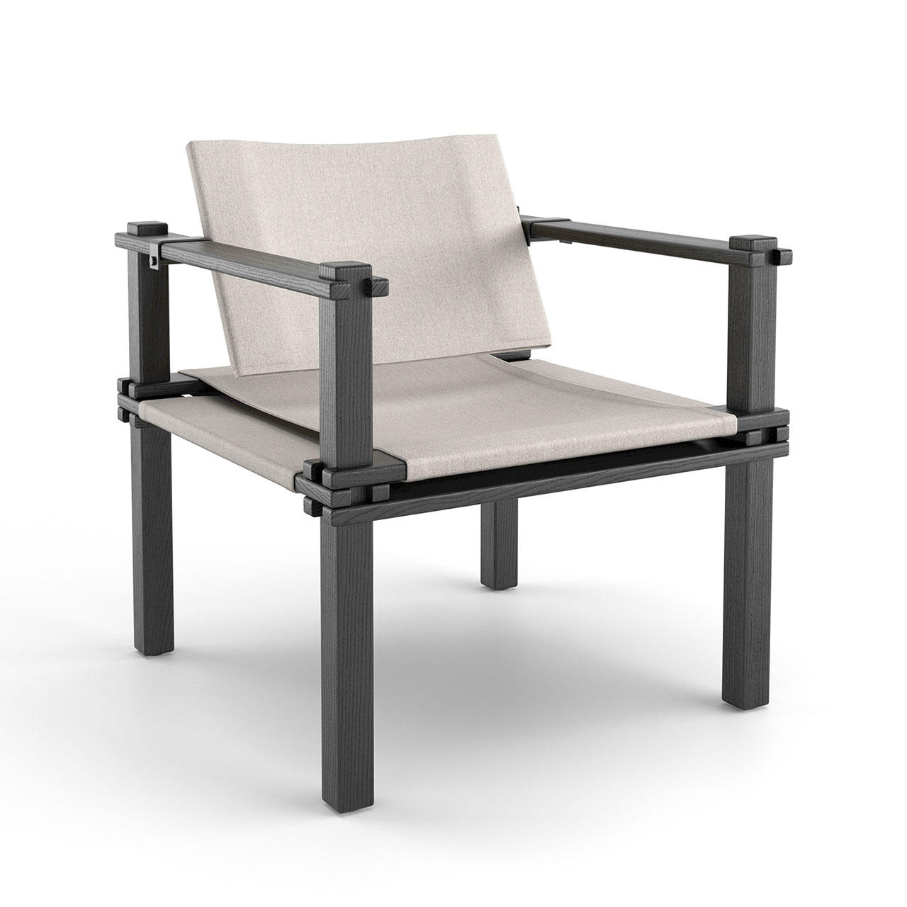 Stuhl mit schwarzem Holzgestell und beigem Stoff-Bezug