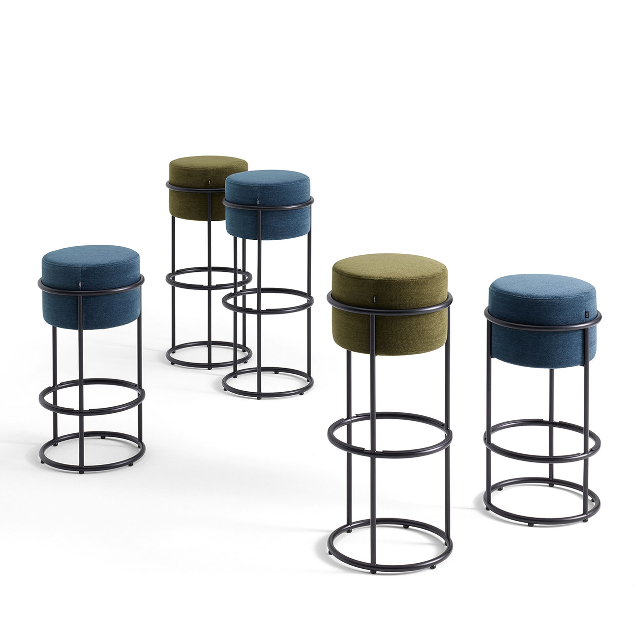 Barhocker in verschiedenen Farben und Größen