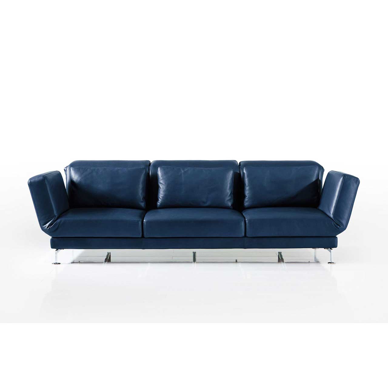 Sofa von brühl moule medium mit drei Sitzplätze in dunkelblauem Leder.