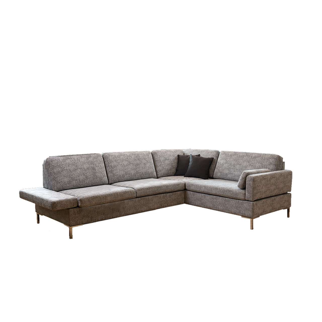 Braune Eckgarnitur mit Anstellsofa links und Eckgarnitur rechts.