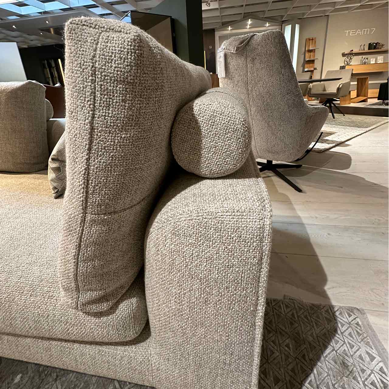 Detailansicht des Kissens mit Rolle